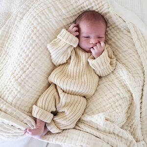 Caden Lane Newborn Knit Sweater and Pant Set in Color Linen